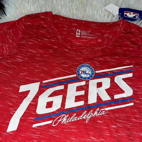 NWT✨ Philadelphia 76ers Shirt - Picture 2 of 2